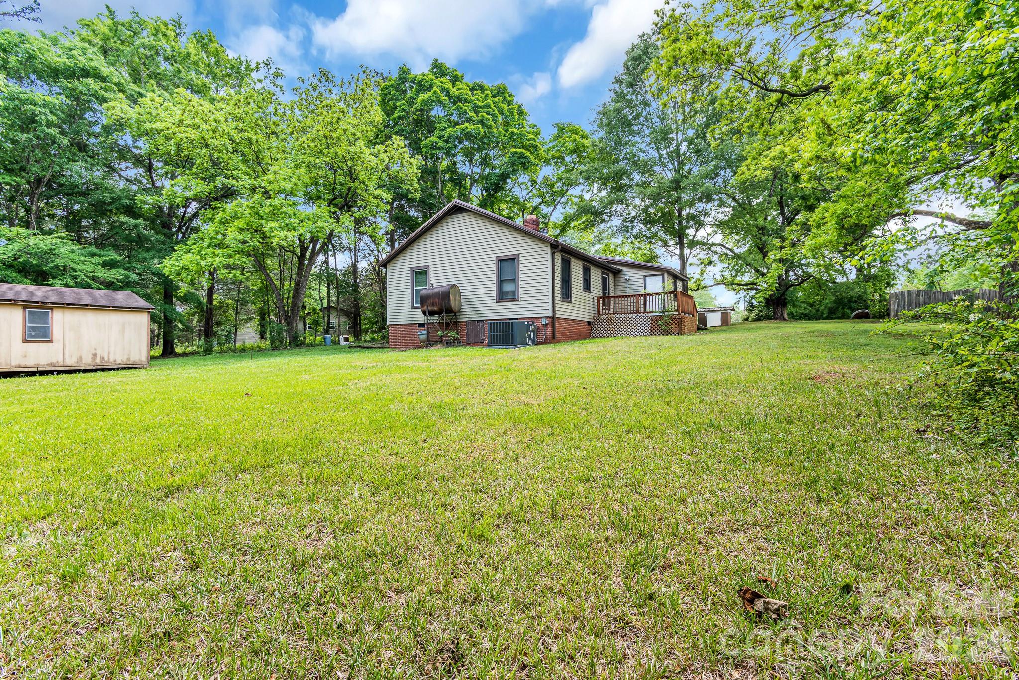 3240 W Innes Street — Salisbury