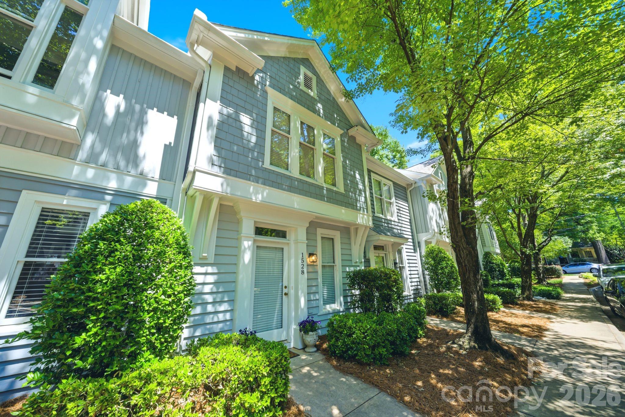 1528 Cleveland Avenue — Charlotte