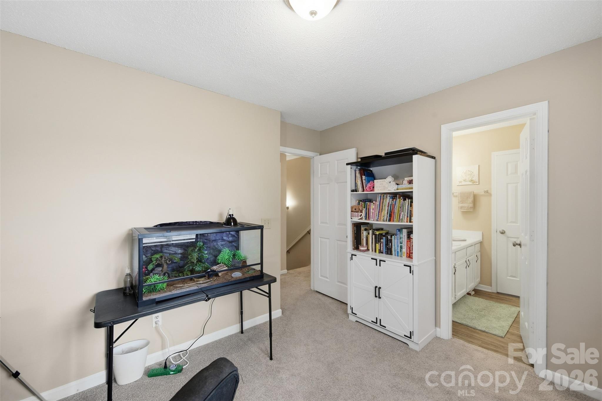 1158 Cloister Place — Columbia