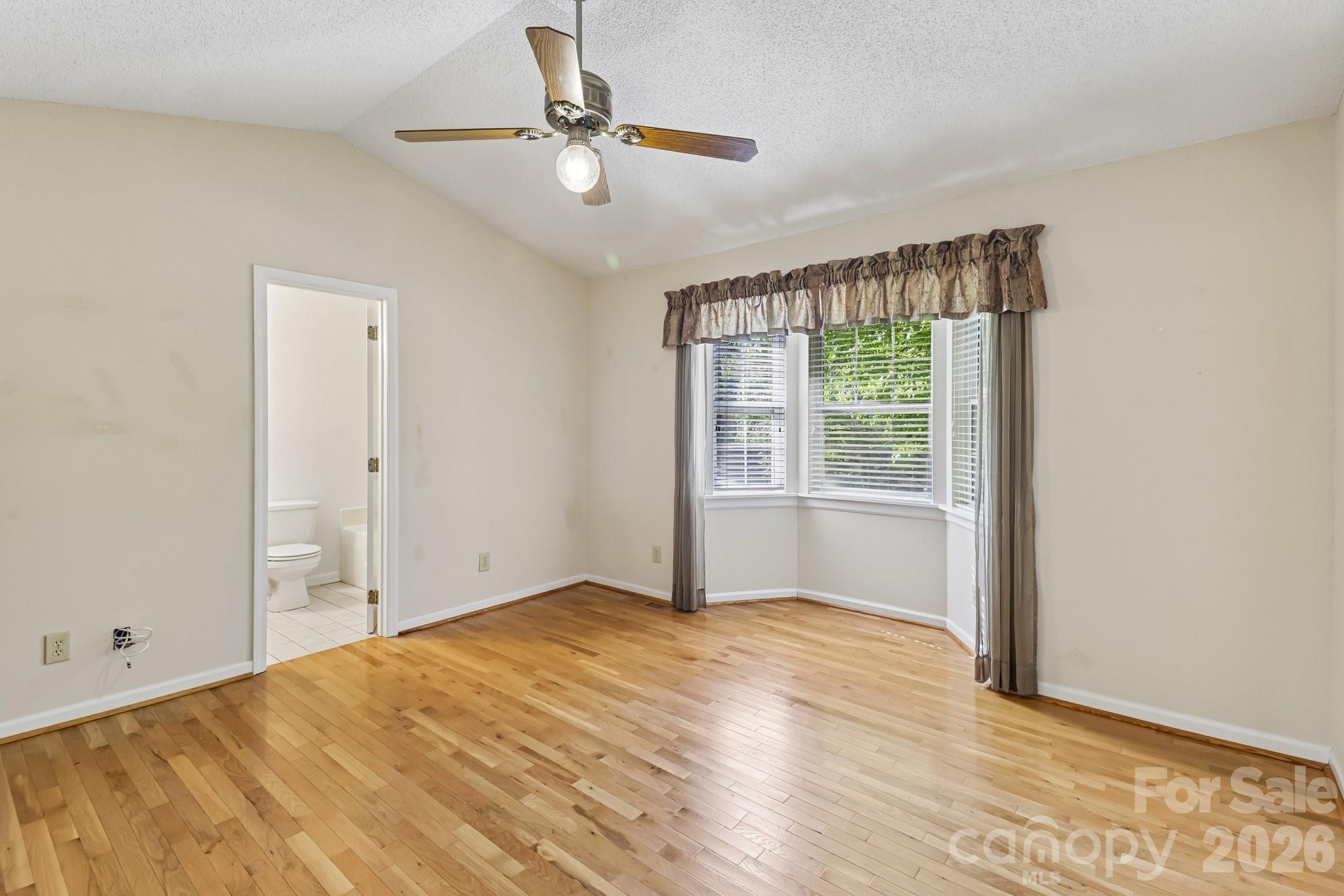 144 Mills Forest Lane — Mooresville