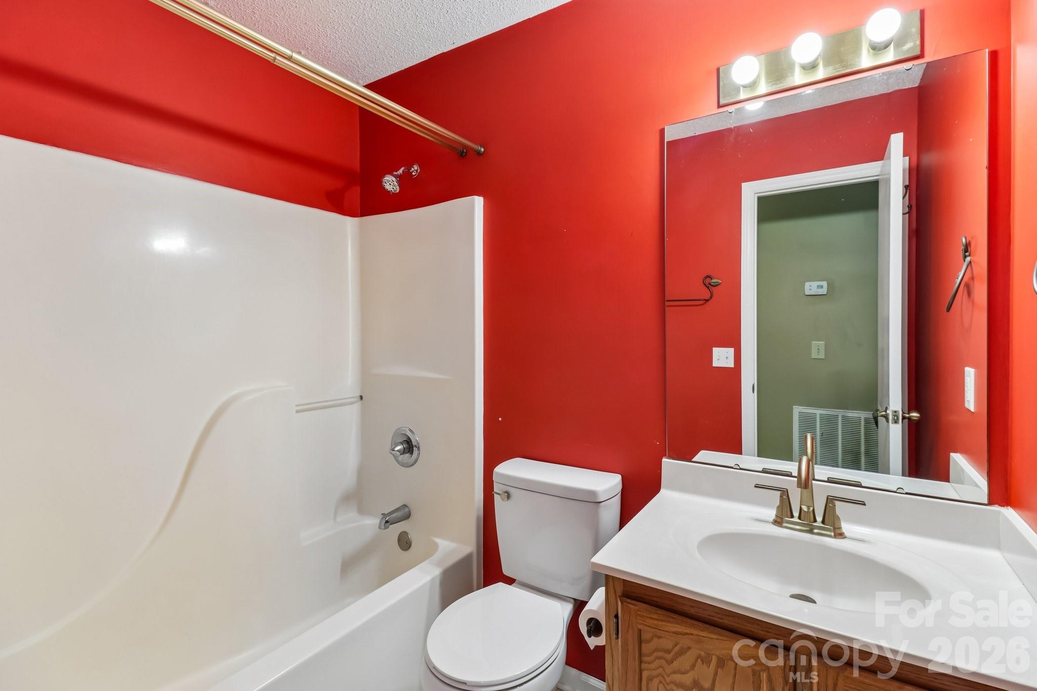 144 Mills Forest Lane — Mooresville