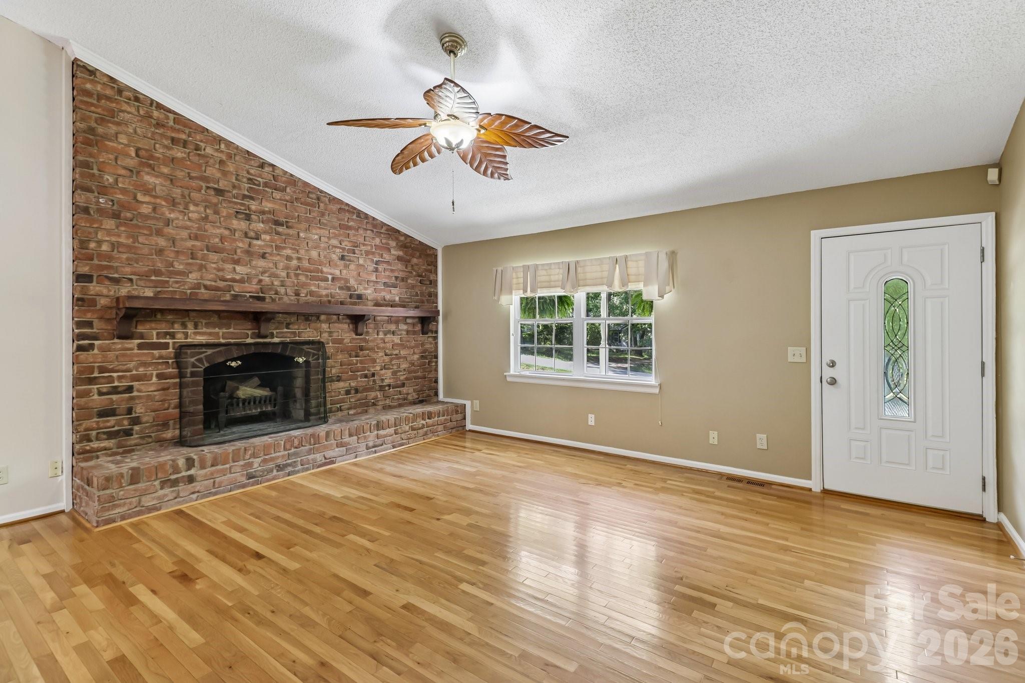 144 Mills Forest Lane — Mooresville
