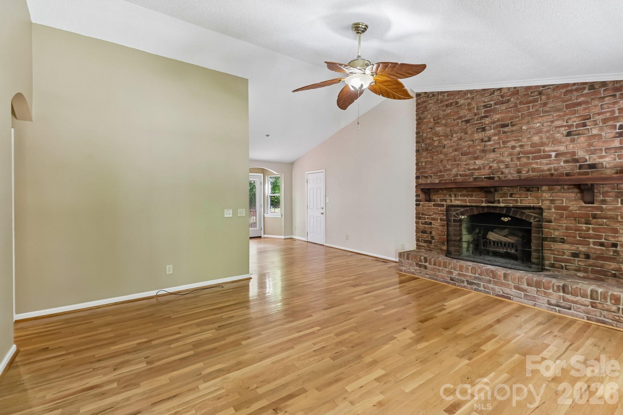 144 Mills Forest Lane — Mooresville