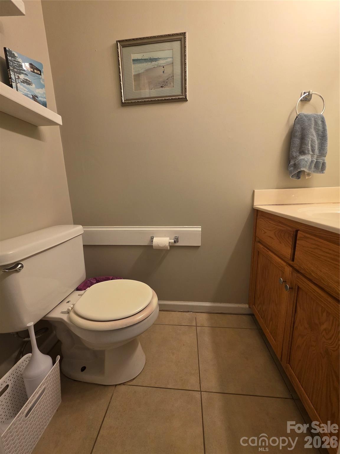 2240 15th Avenue NE #104 — Hickory