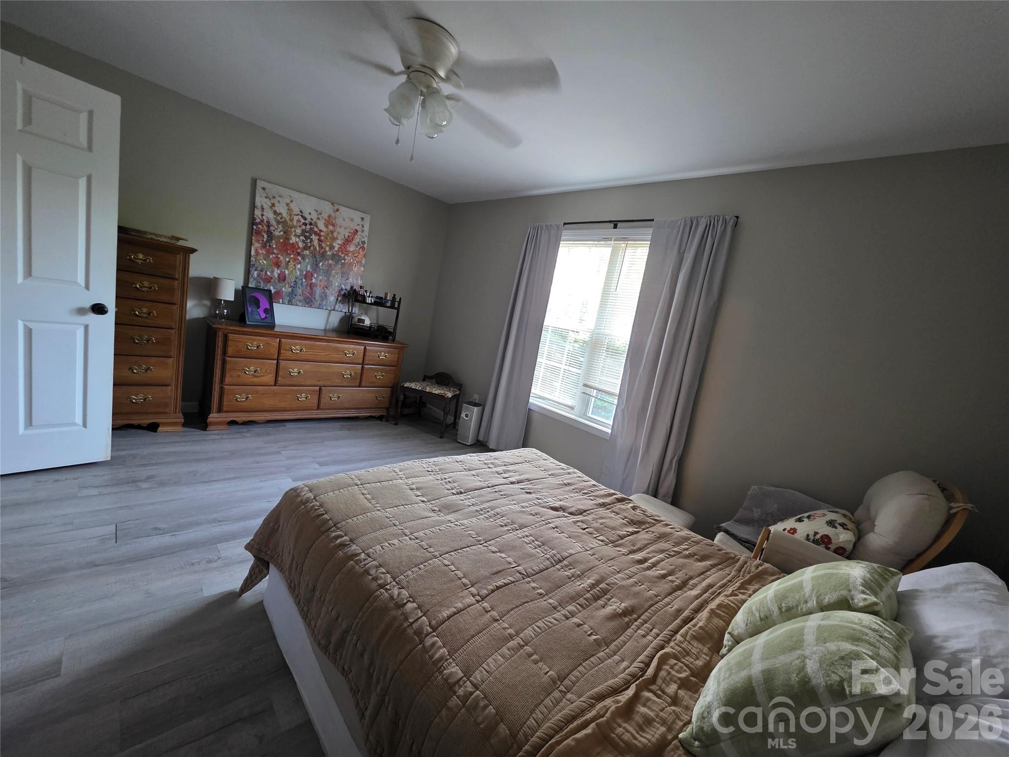 2240 15th Avenue NE #104 — Hickory