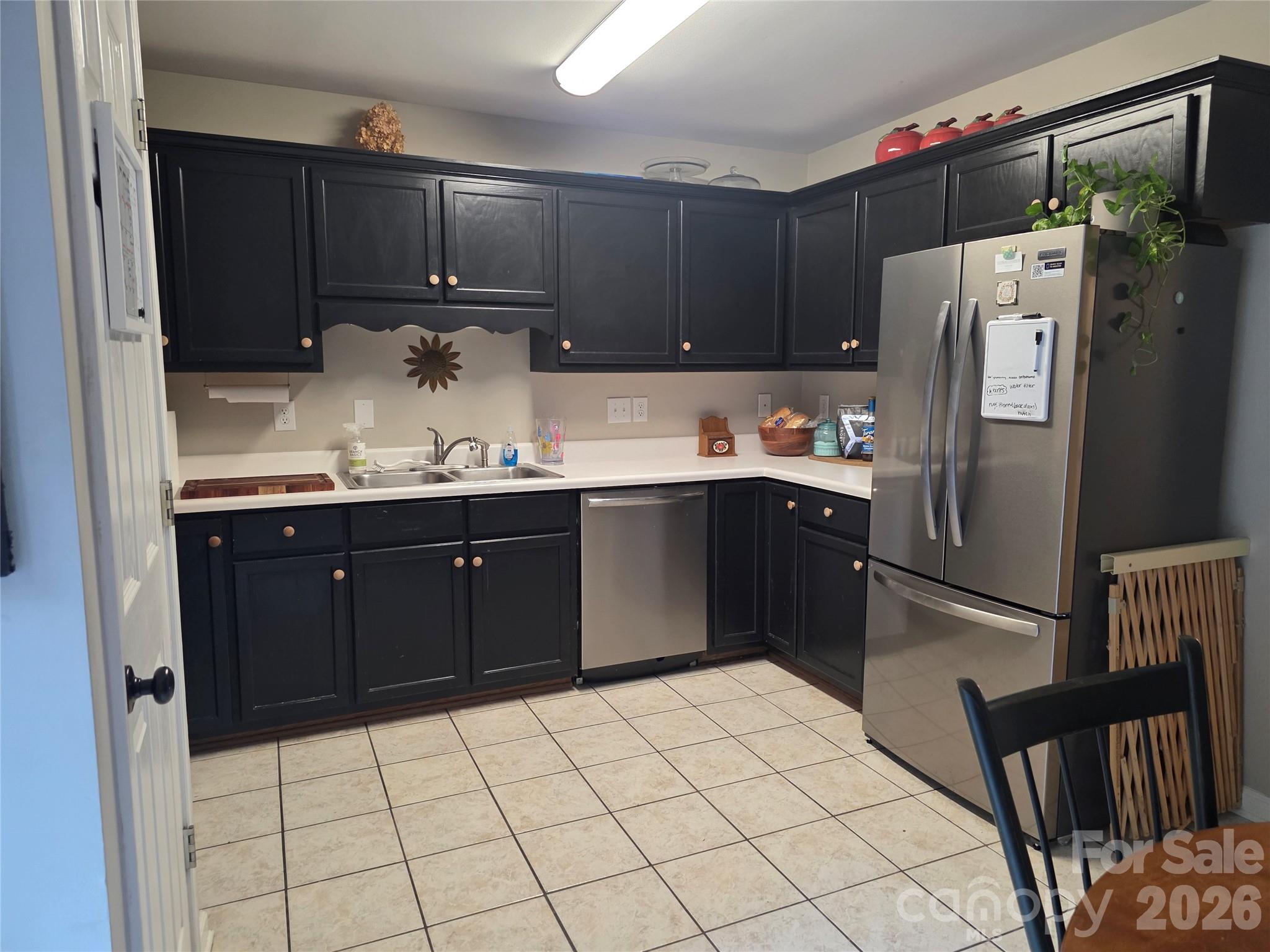 2240 15th Avenue NE #104 — Hickory