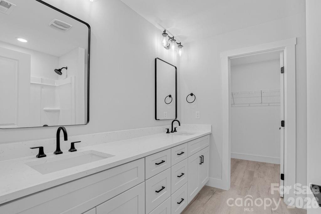 2424 Puetts Chapel Road — Bessemer City