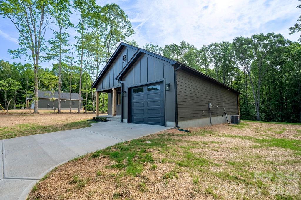 2424 Puetts Chapel Road — Bessemer City