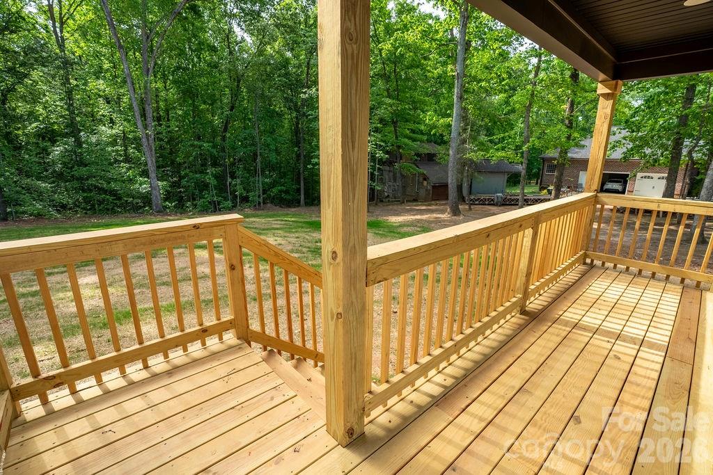 2424 Puetts Chapel Road — Bessemer City