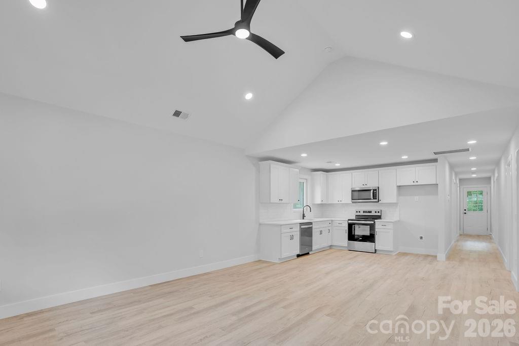 2424 Puetts Chapel Road — Bessemer City