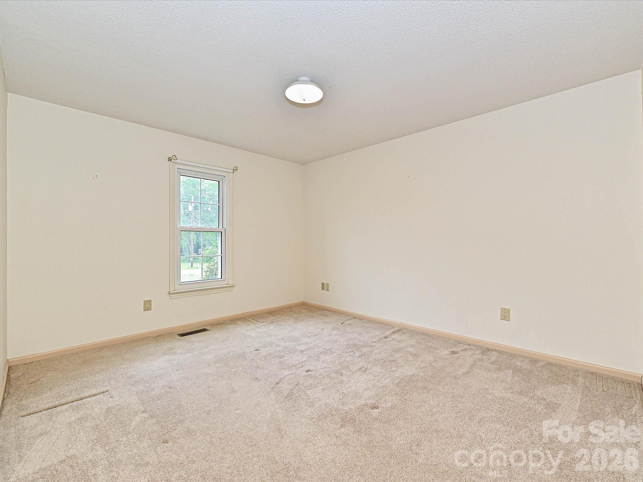 4165 Wrangler Drive SW — Concord
