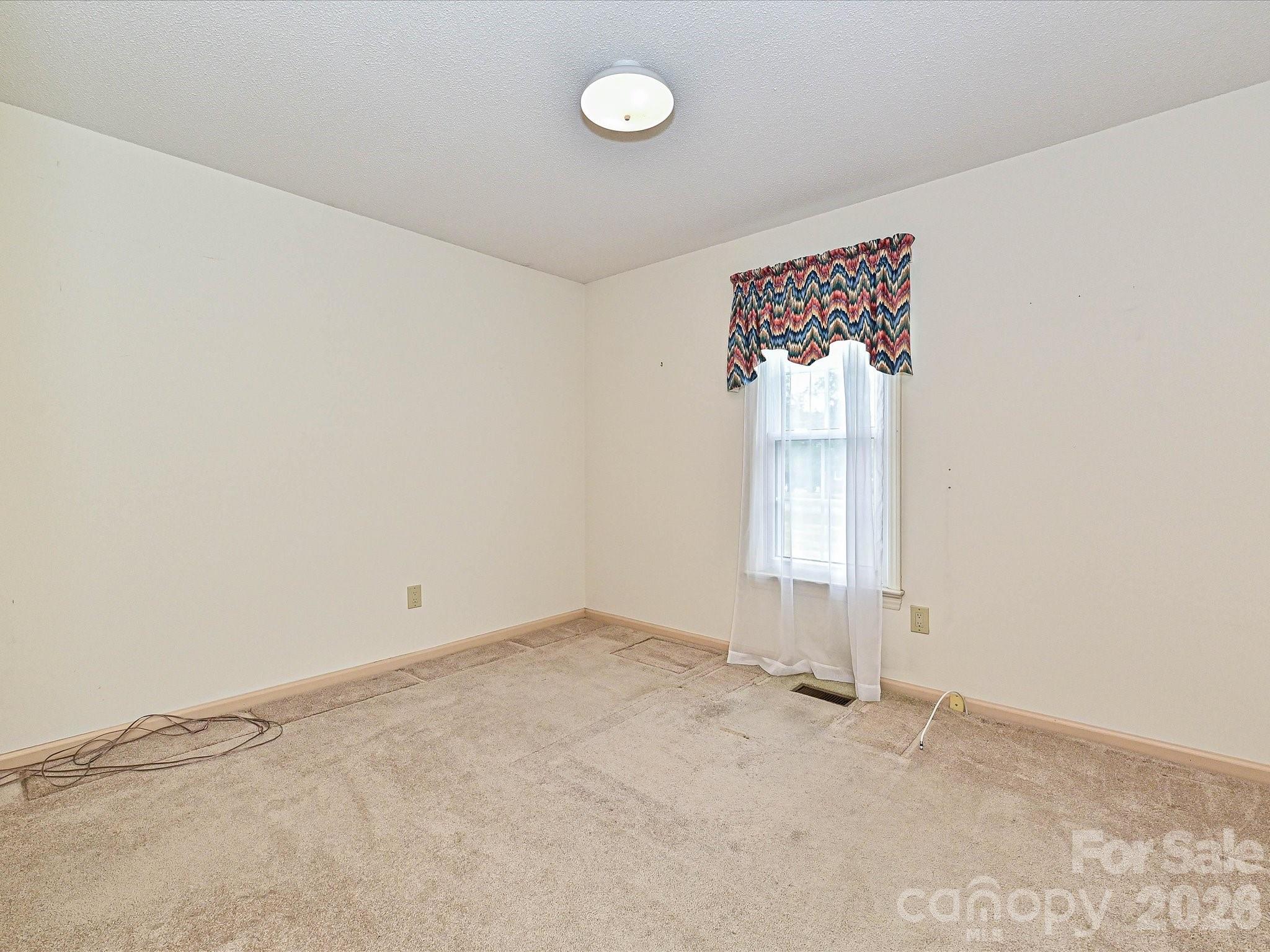 4165 Wrangler Drive SW — Concord