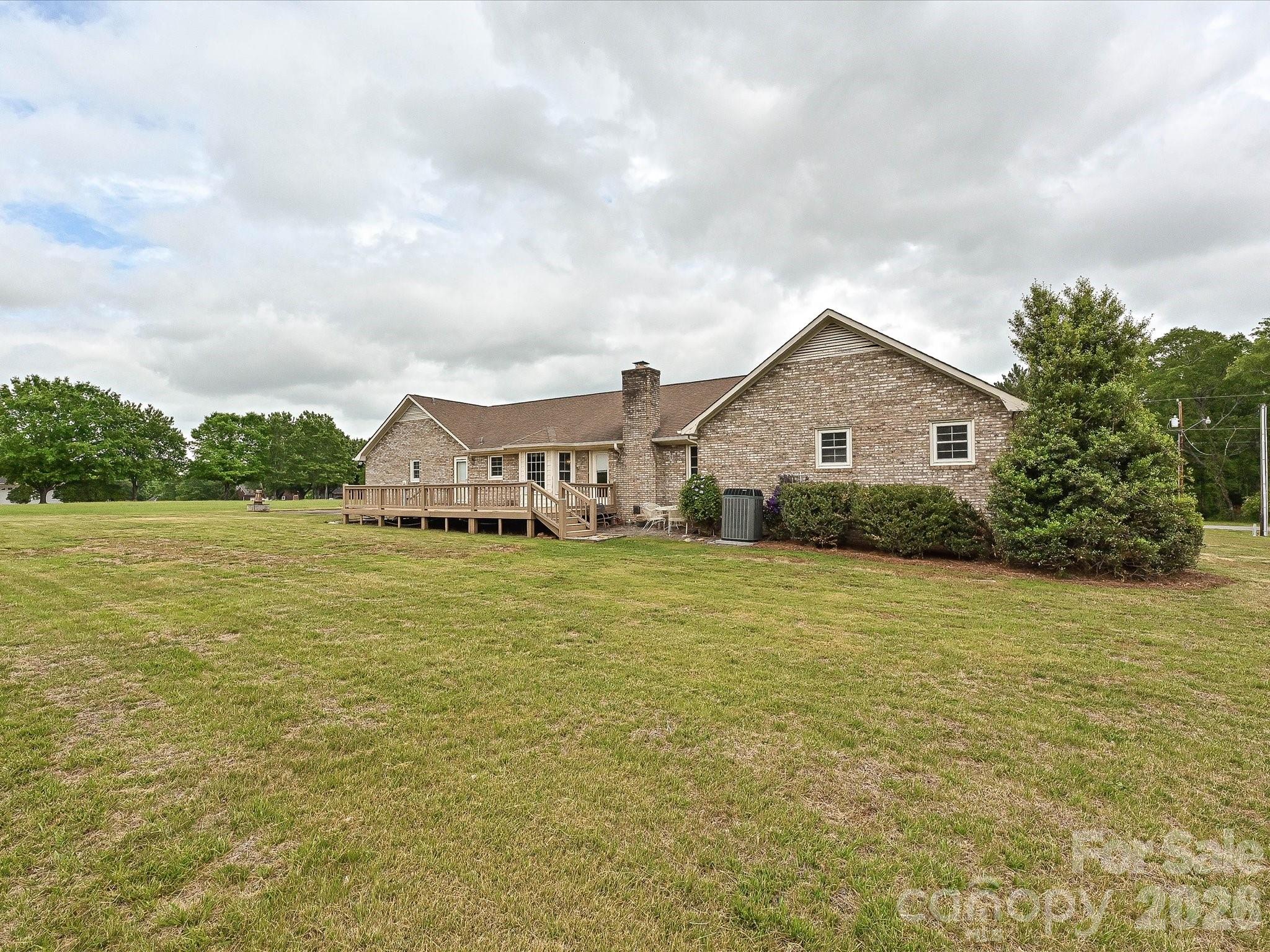 4165 Wrangler Drive SW — Concord