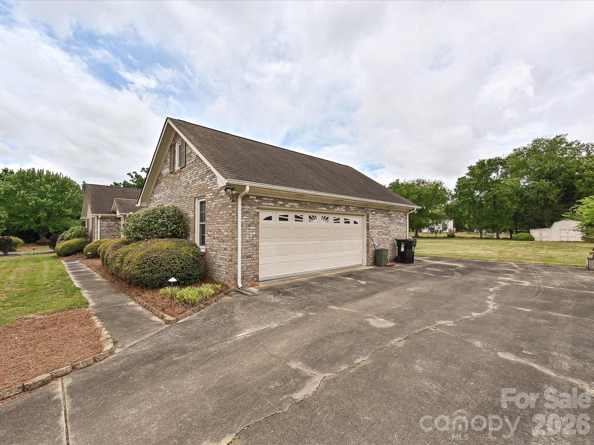4165 Wrangler Drive SW — Concord