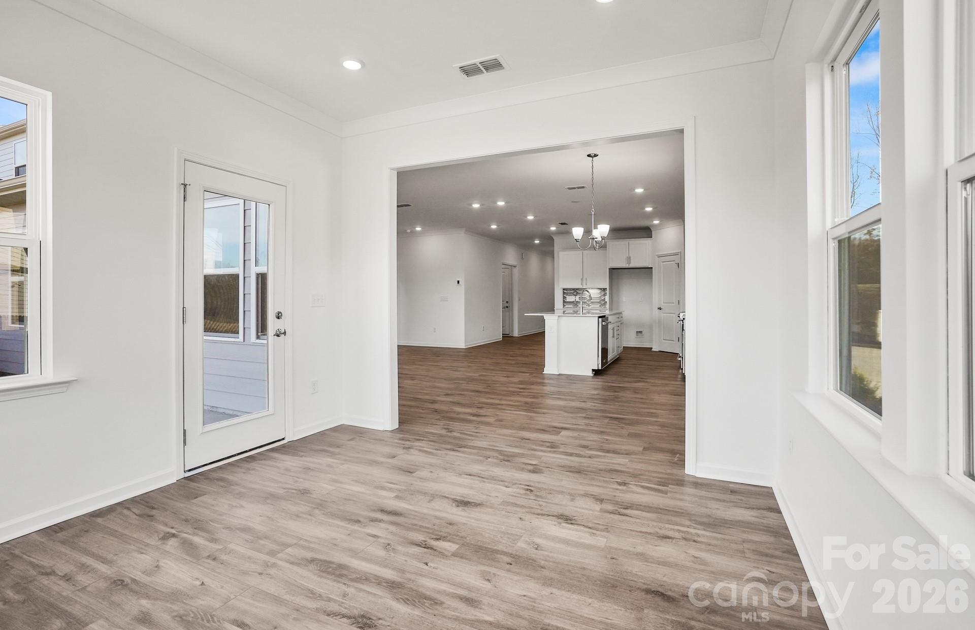 1614 Riverbend Avenue — Monroe