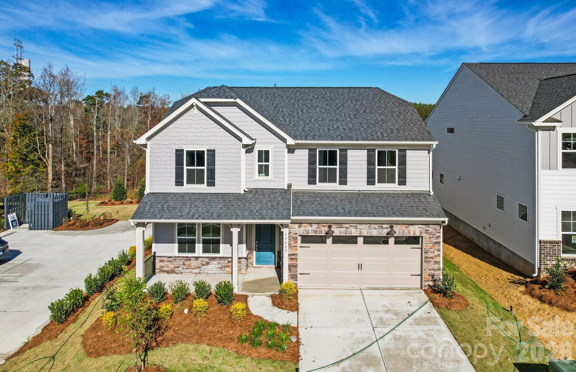 1614 Riverbend Avenue — Monroe