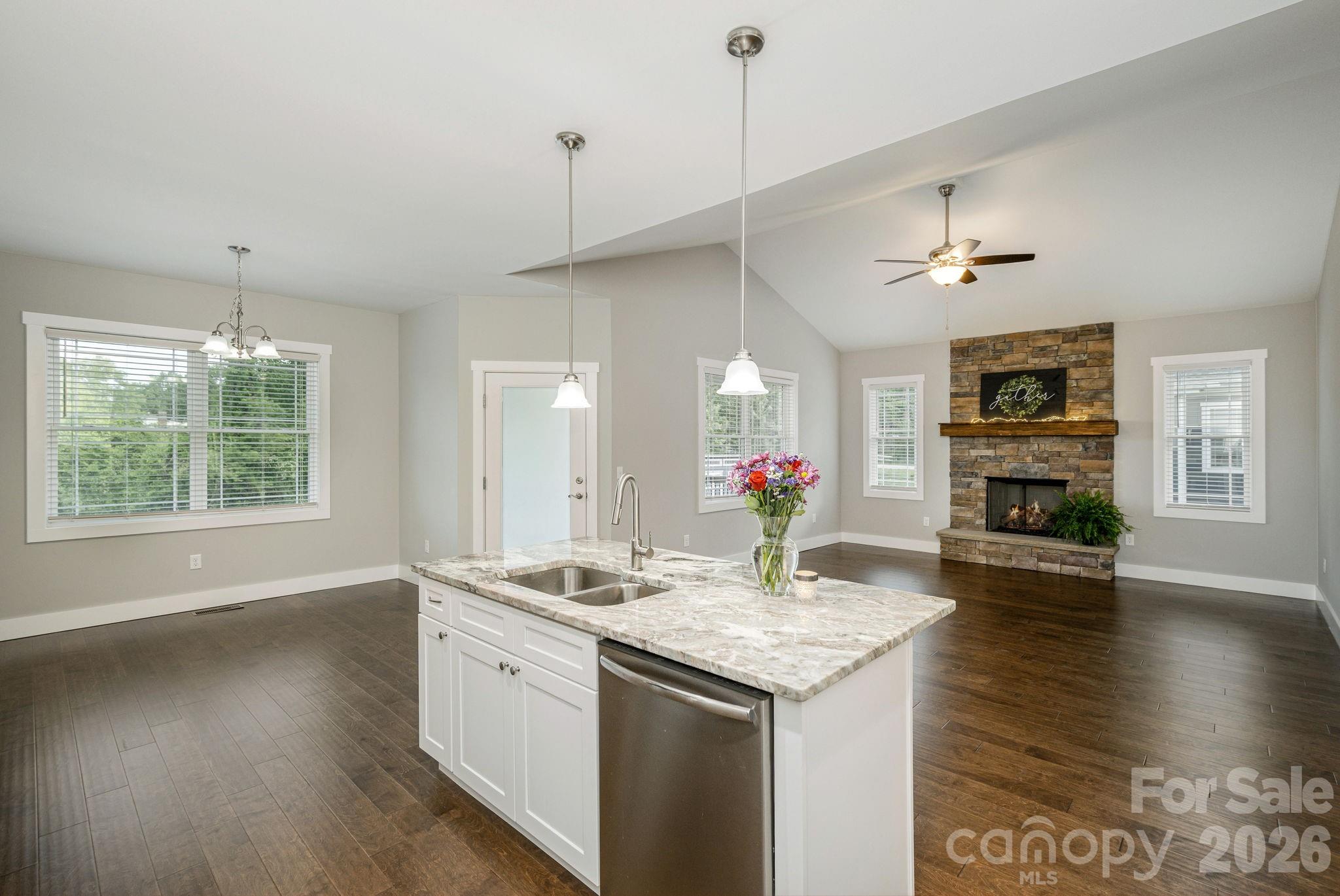 36 Windy Acres Knoll Drive — Hendersonville