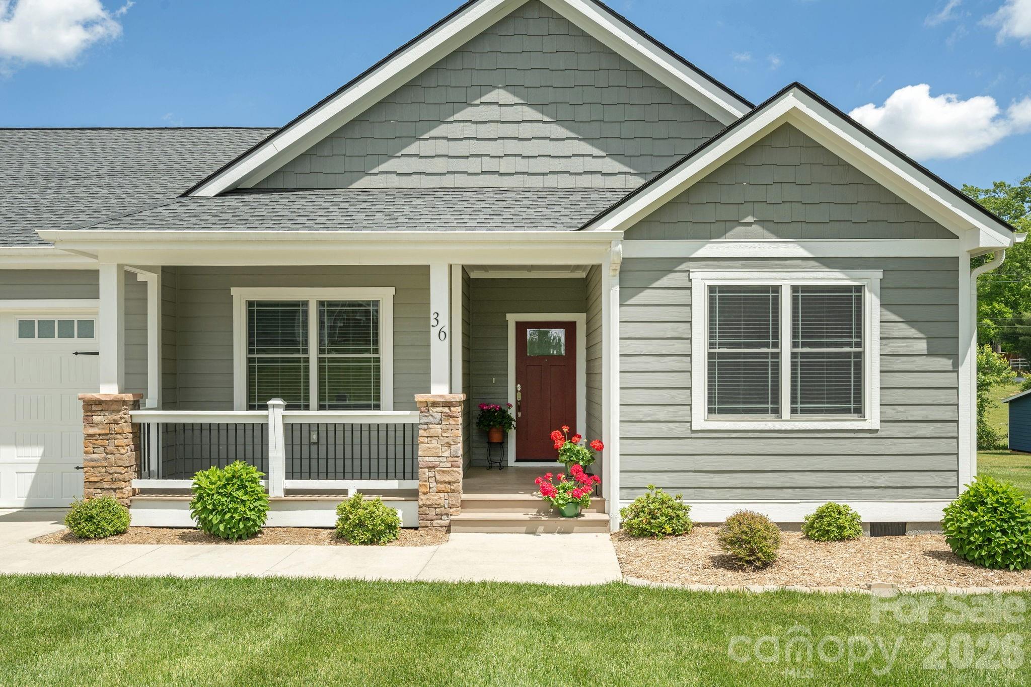 36 Windy Acres Knoll Drive — Hendersonville