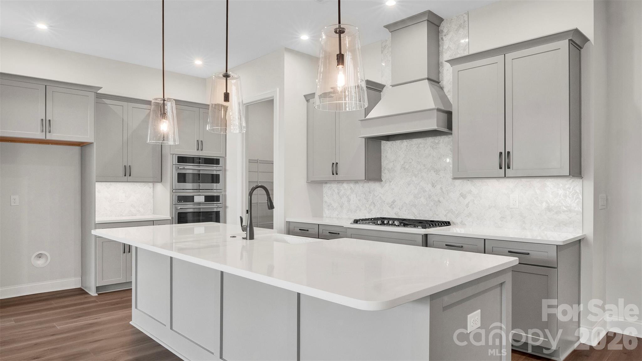 3026 Brush Creek — Monroe