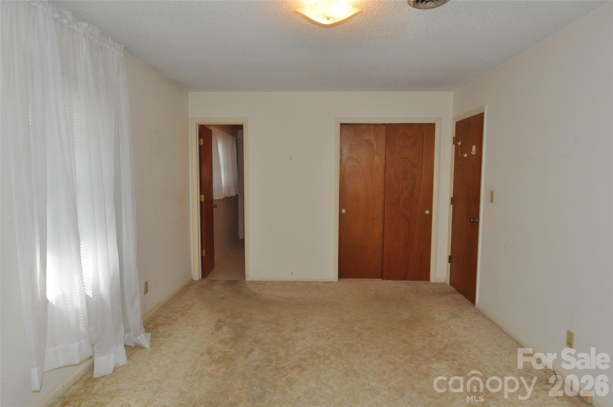 558 Sunrise Boulevard — Chester