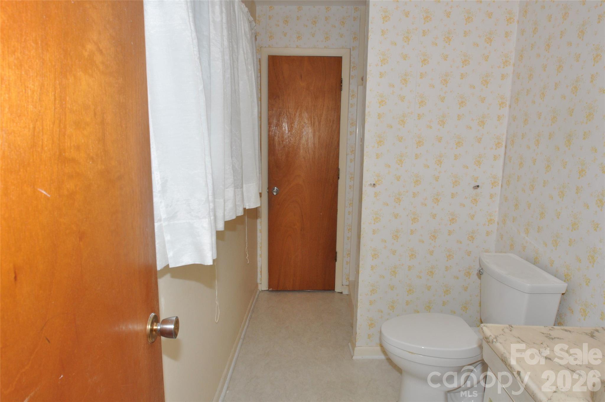 558 Sunrise Boulevard — Chester