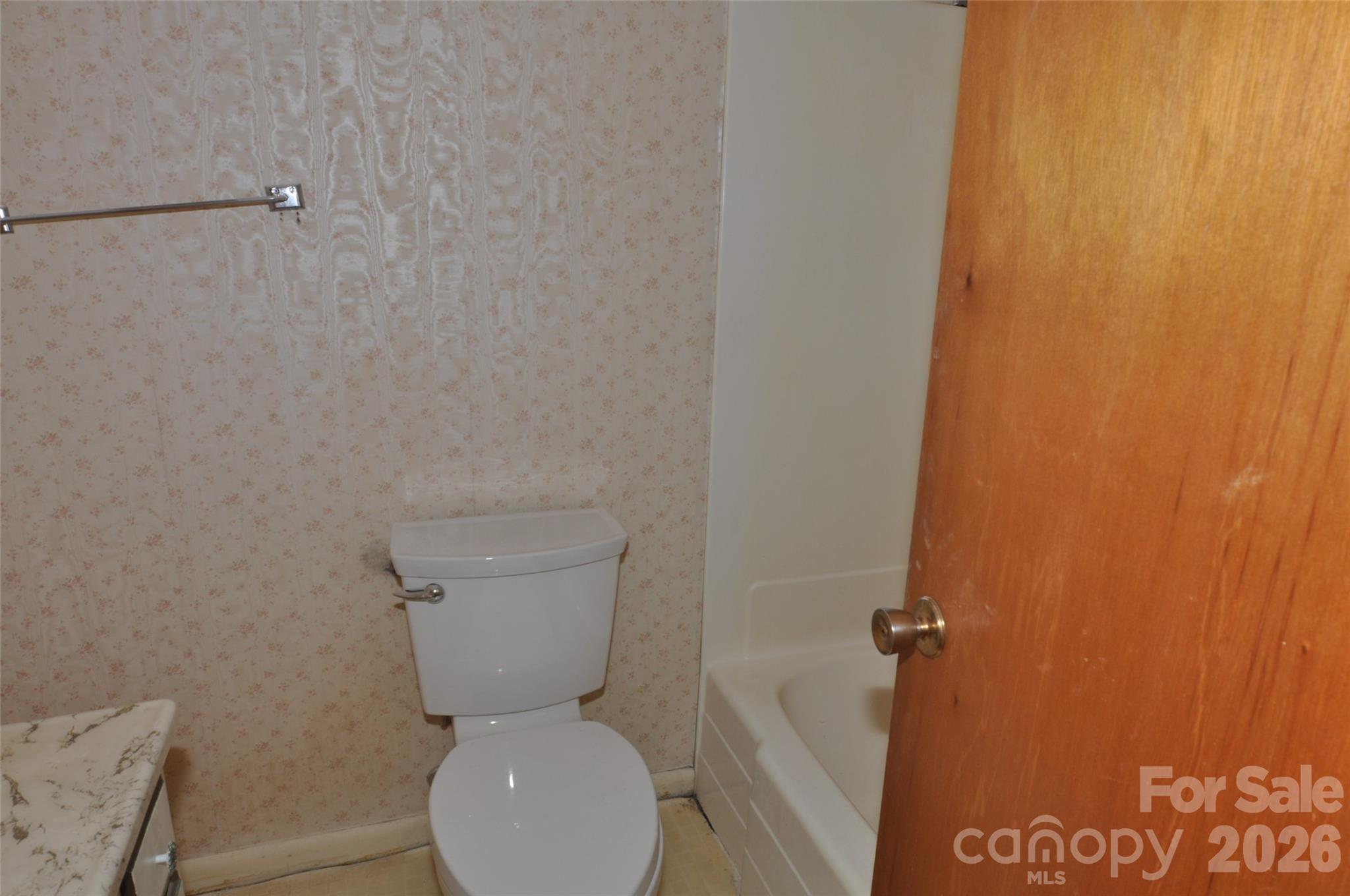 558 Sunrise Boulevard — Chester