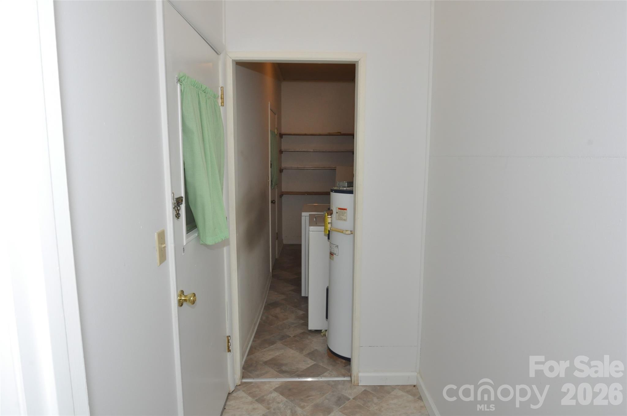 558 Sunrise Boulevard — Chester