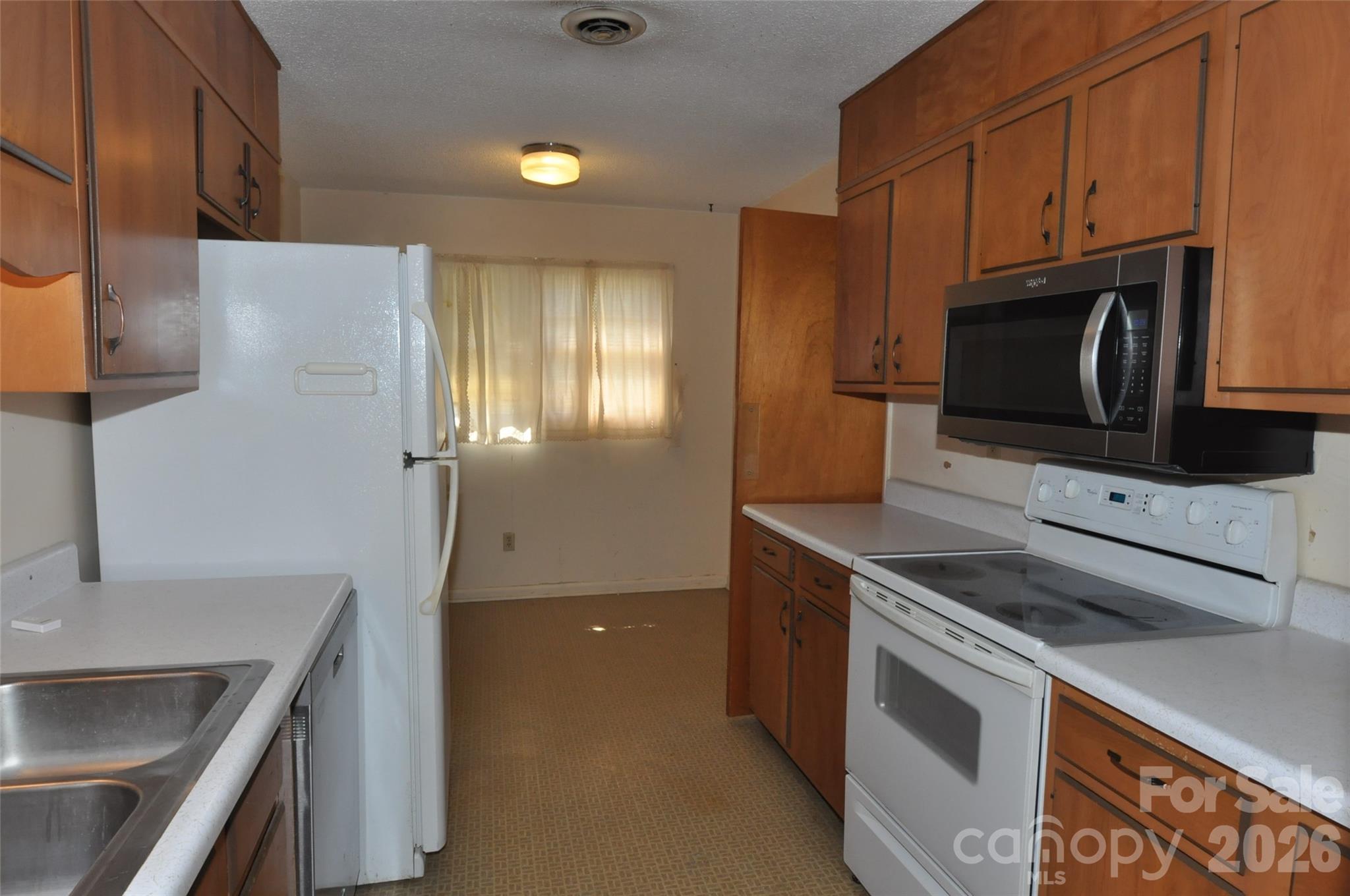 558 Sunrise Boulevard — Chester
