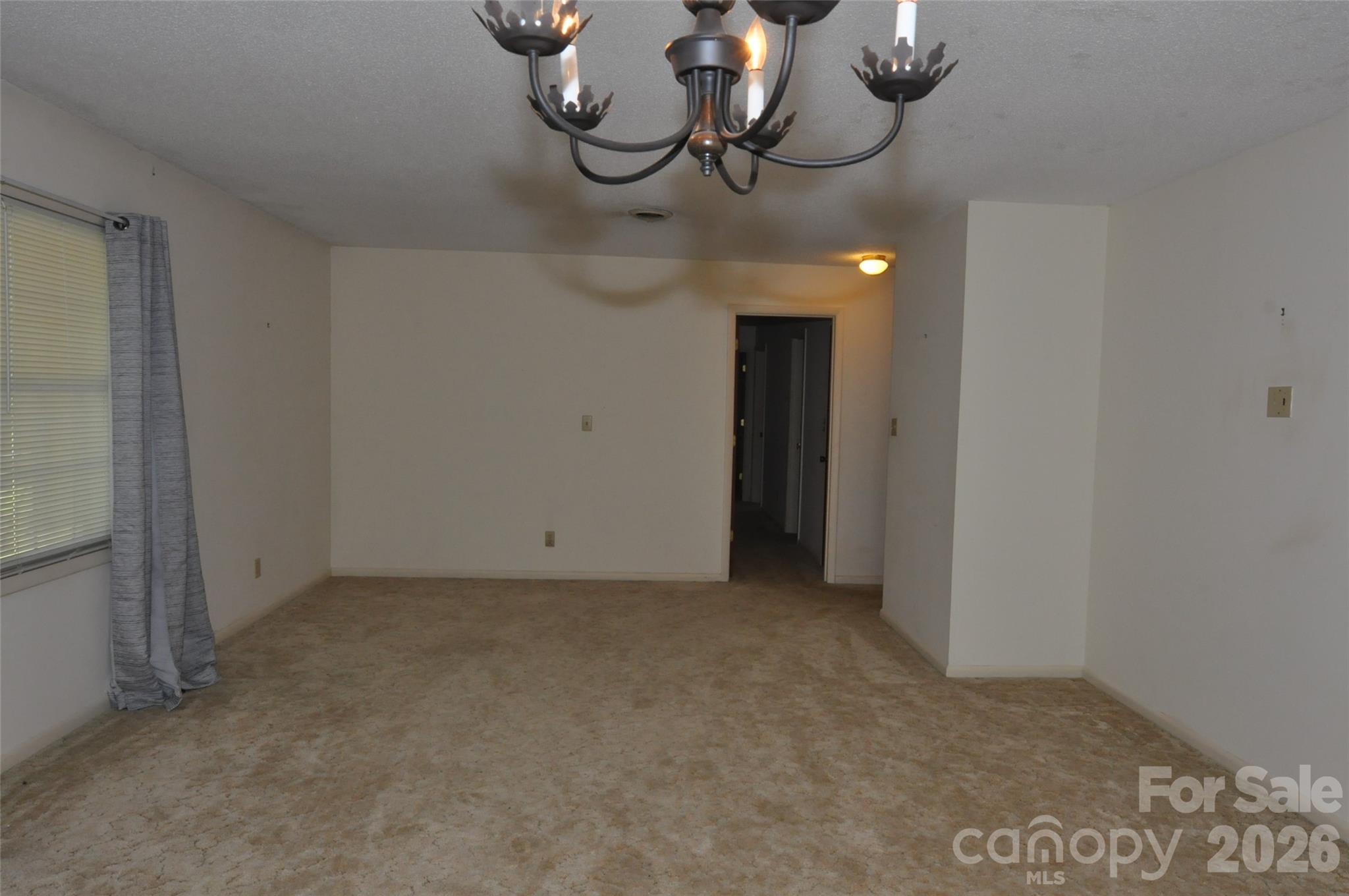 558 Sunrise Boulevard — Chester