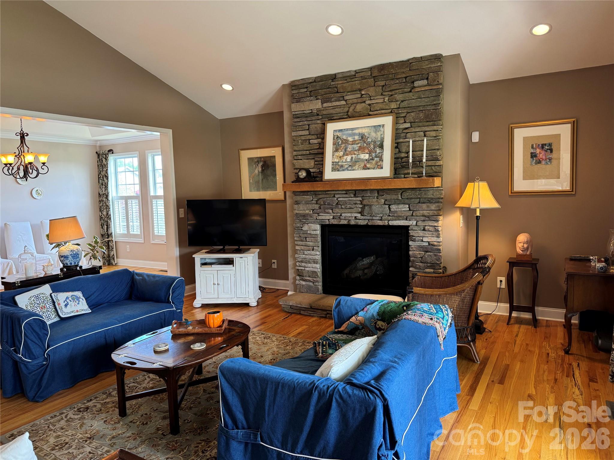 25 Copper Court — Hendersonville