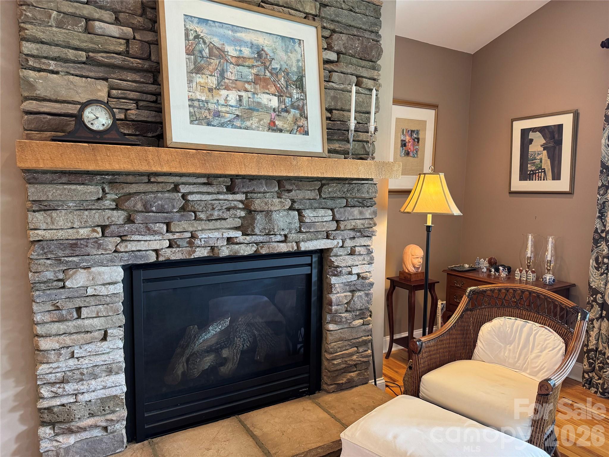 25 Copper Court — Hendersonville