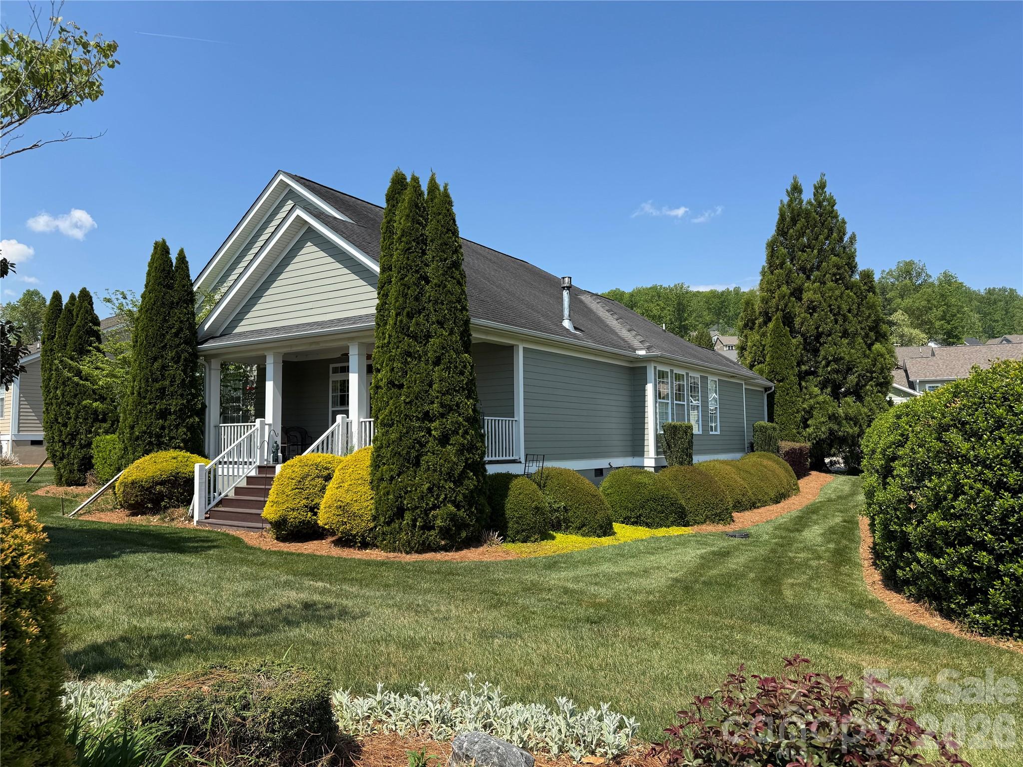 25 Copper Court — Hendersonville