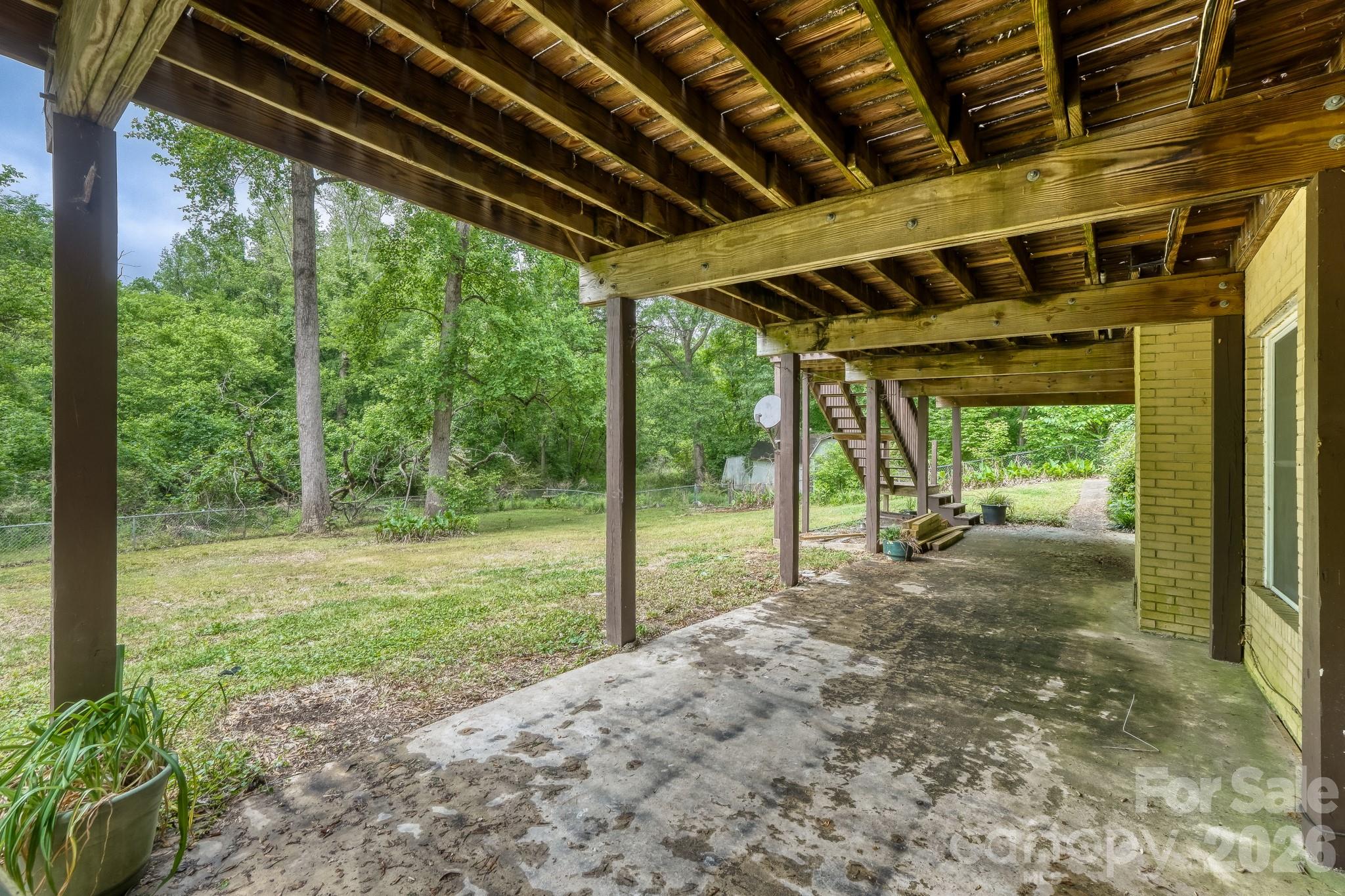 121 Edgerly Court — Charlotte
