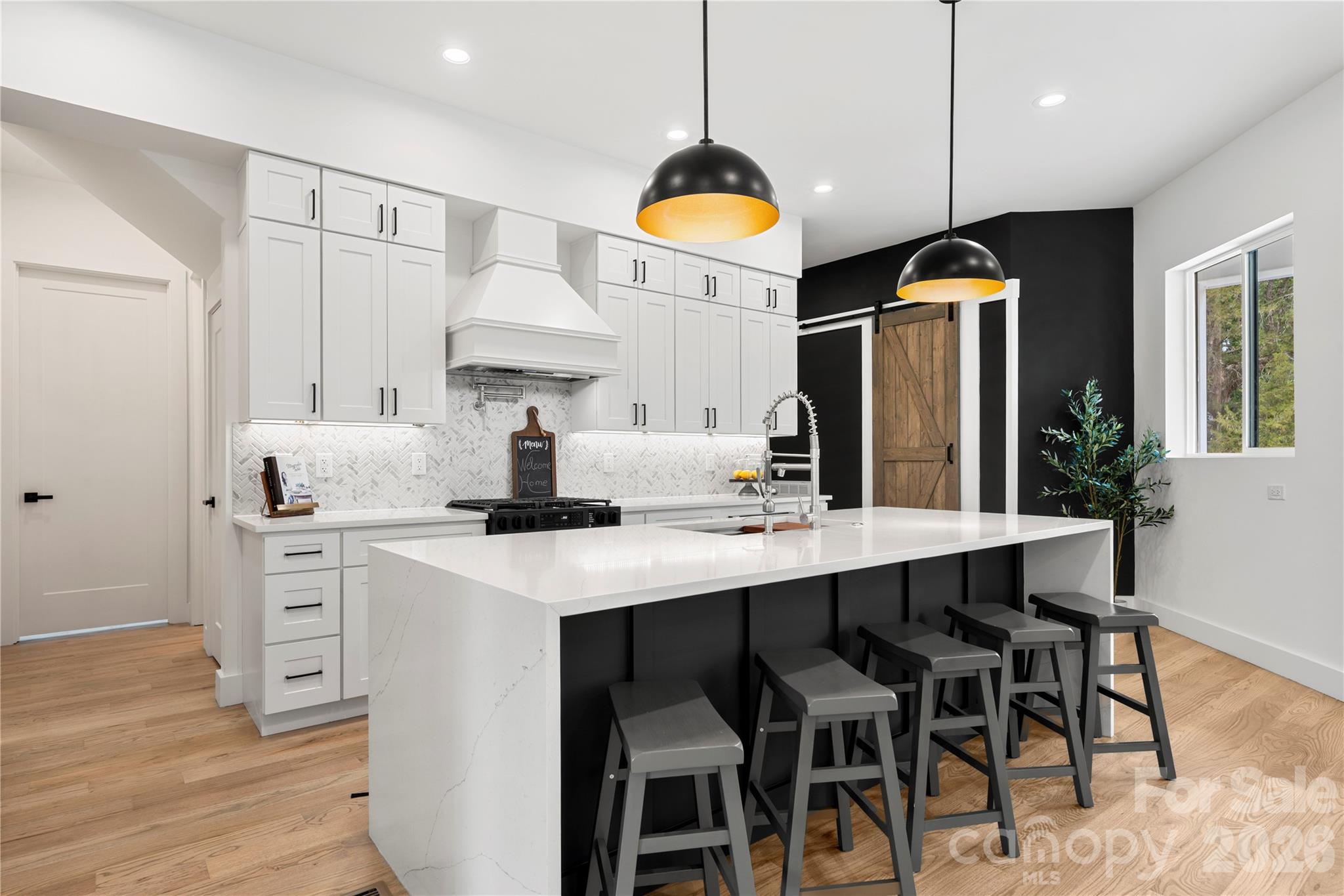 1213 Rosa Drive — Monroe