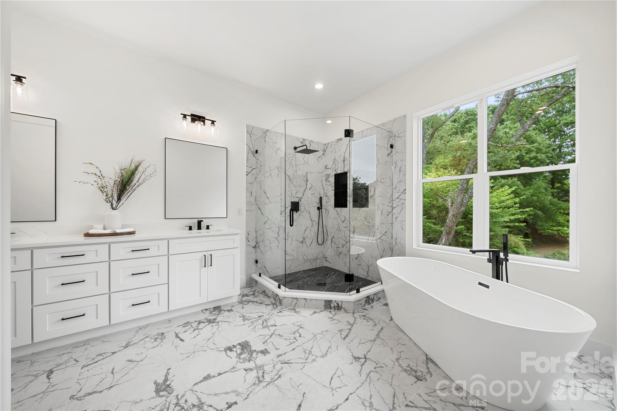 1213 Rosa Drive — Monroe