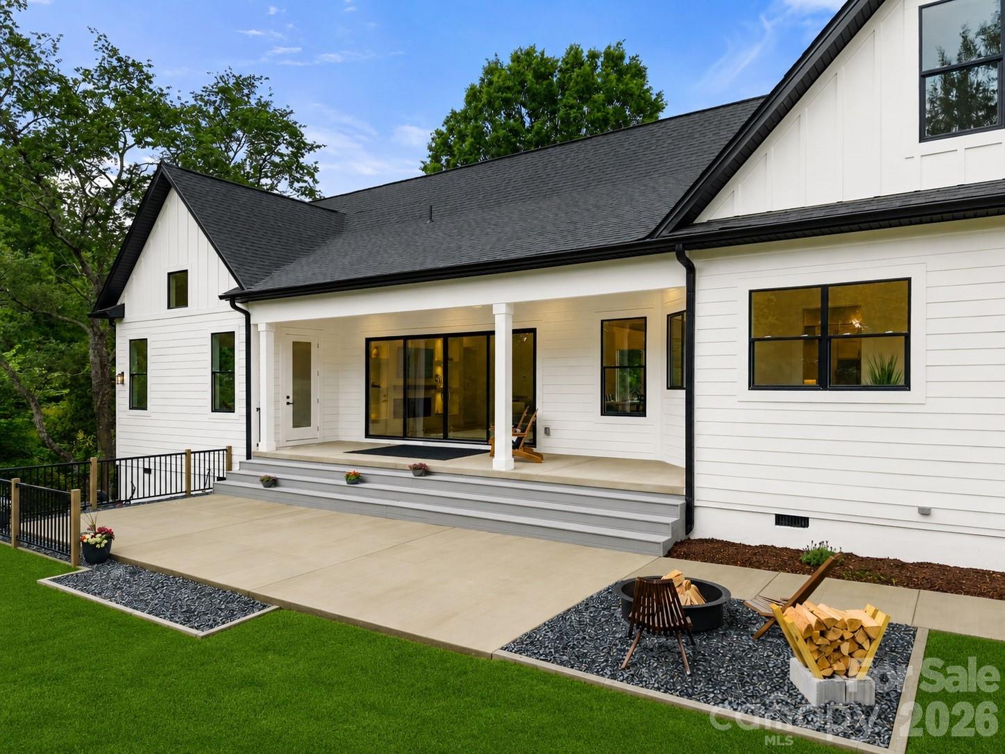 1213 Rosa Drive — Monroe