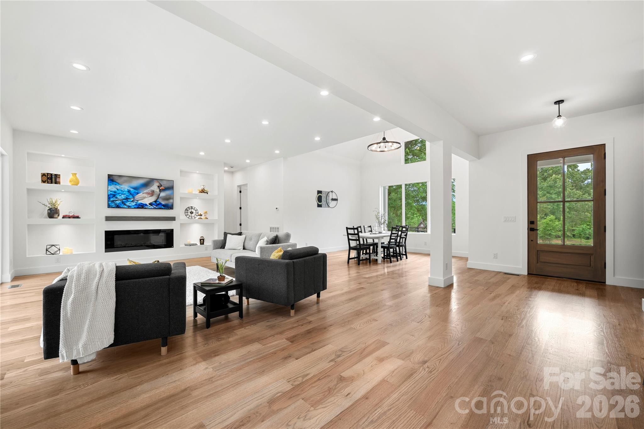 1213 Rosa Drive — Monroe