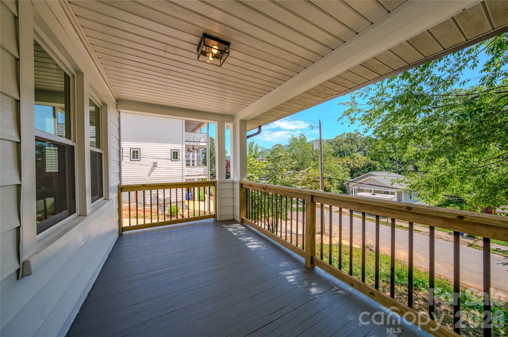 26 Henrietta Street — Asheville