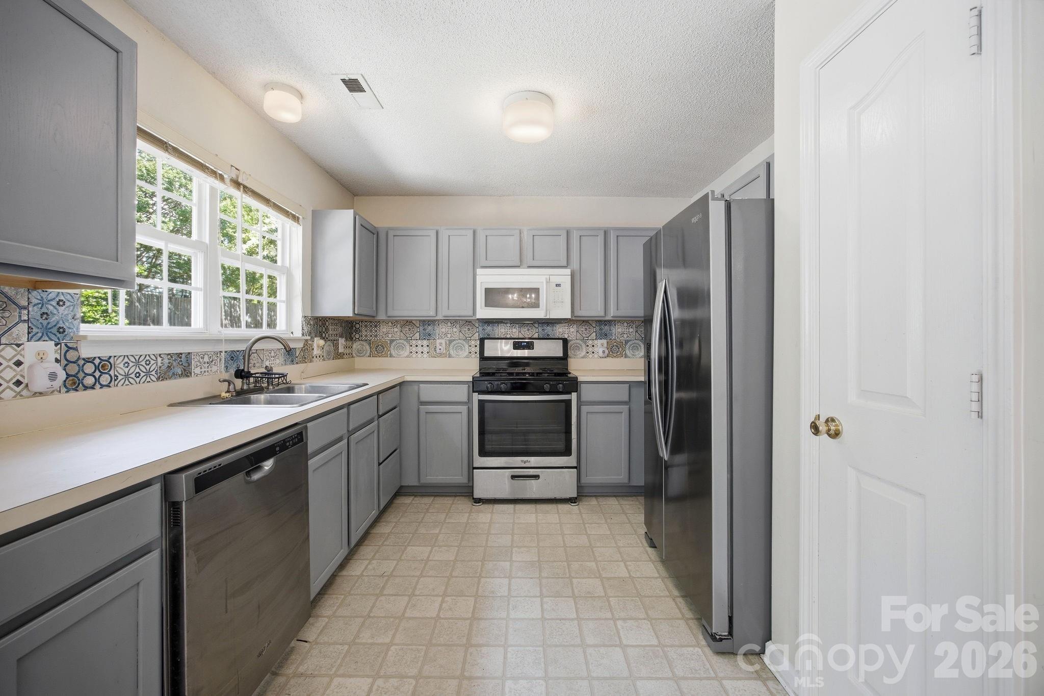 8616 Mineral Ridge Way — Charlotte