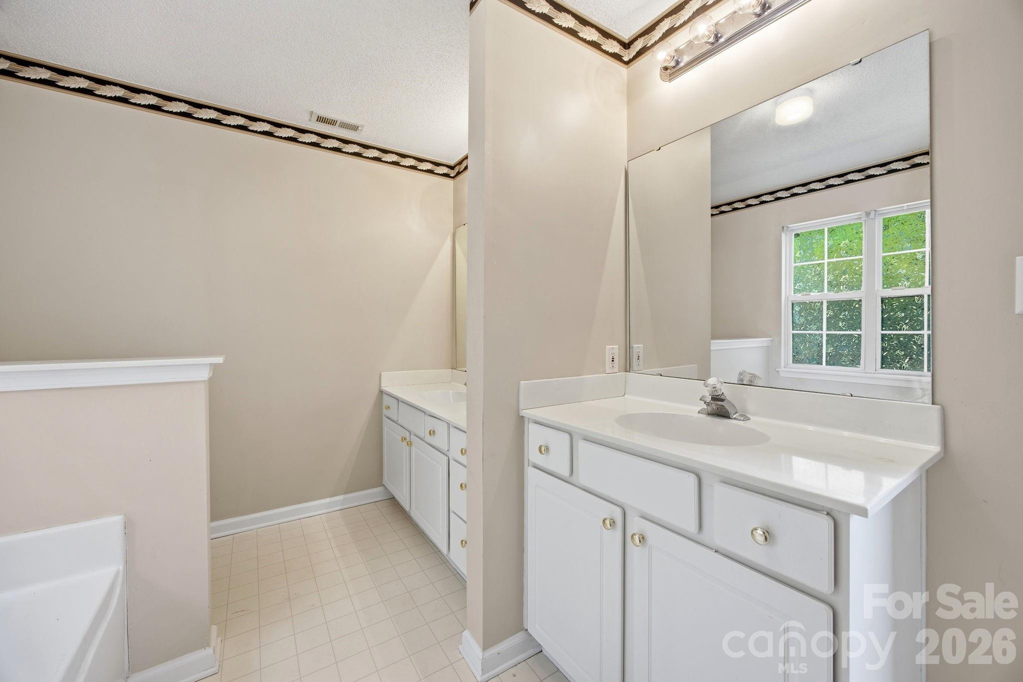 8616 Mineral Ridge Way — Charlotte