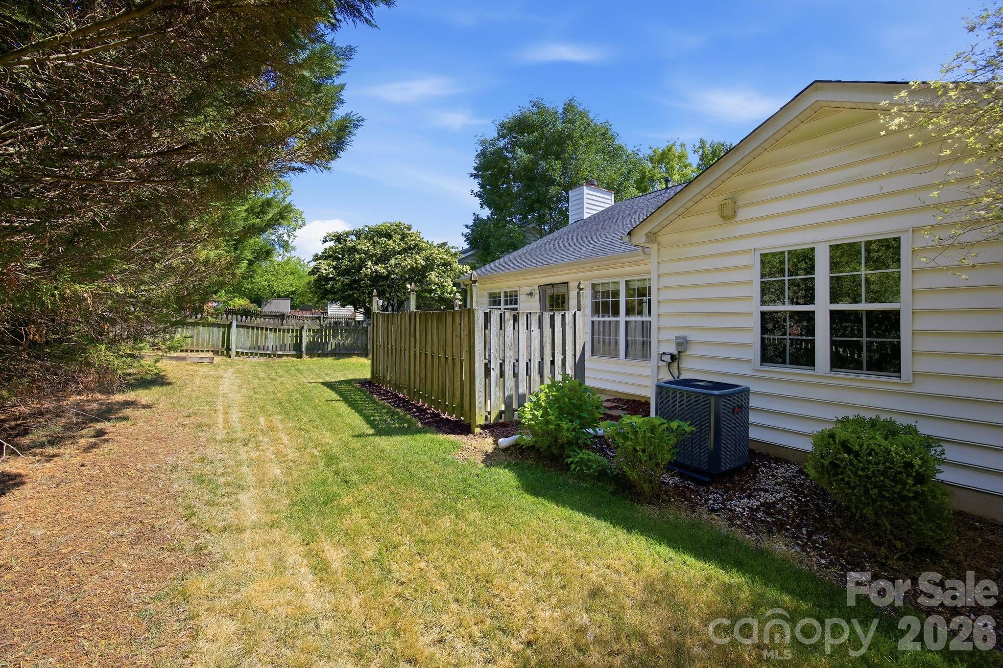 8616 Mineral Ridge Way — Charlotte