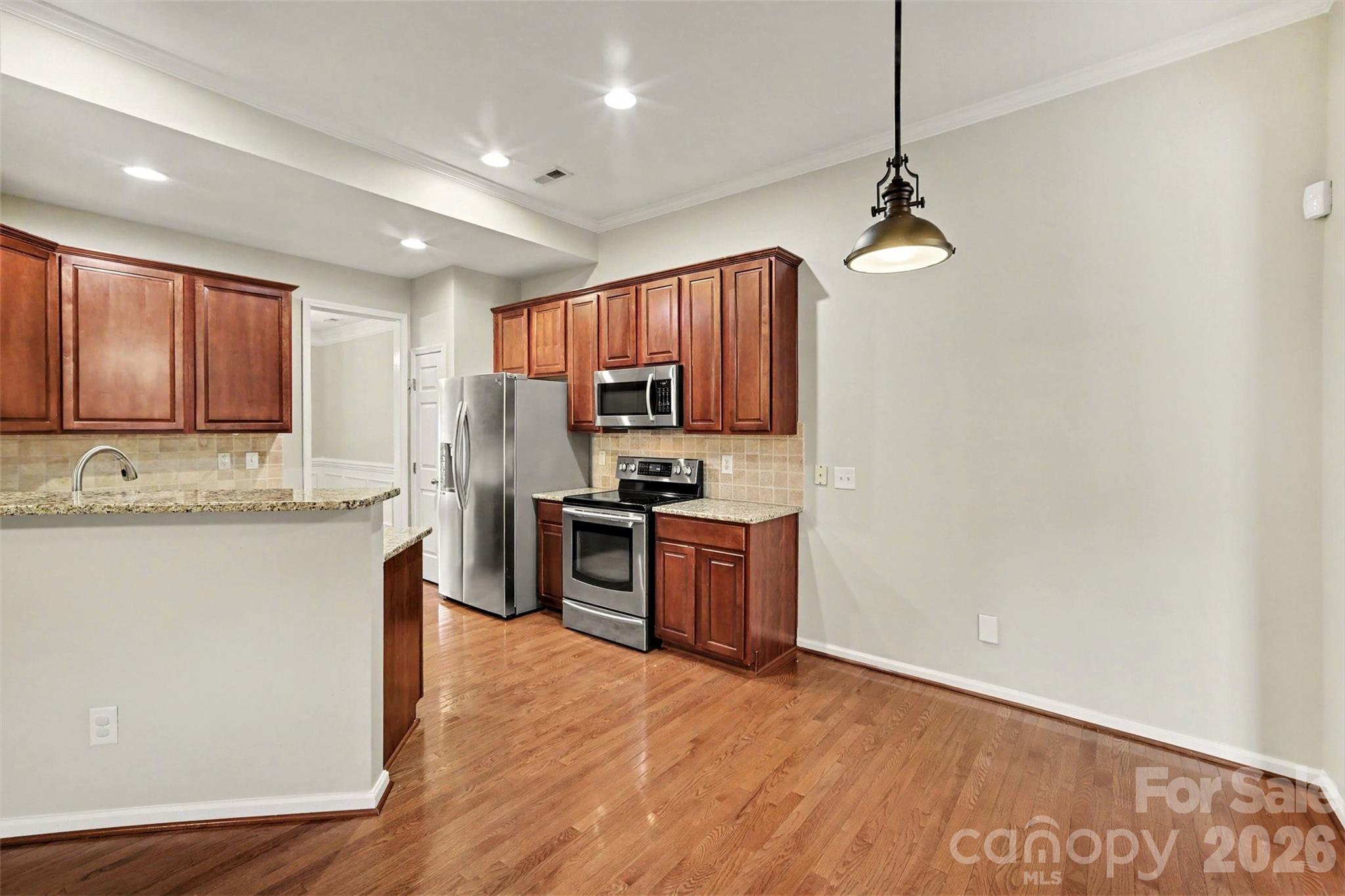 2172 Southridge Drive — Belmont
