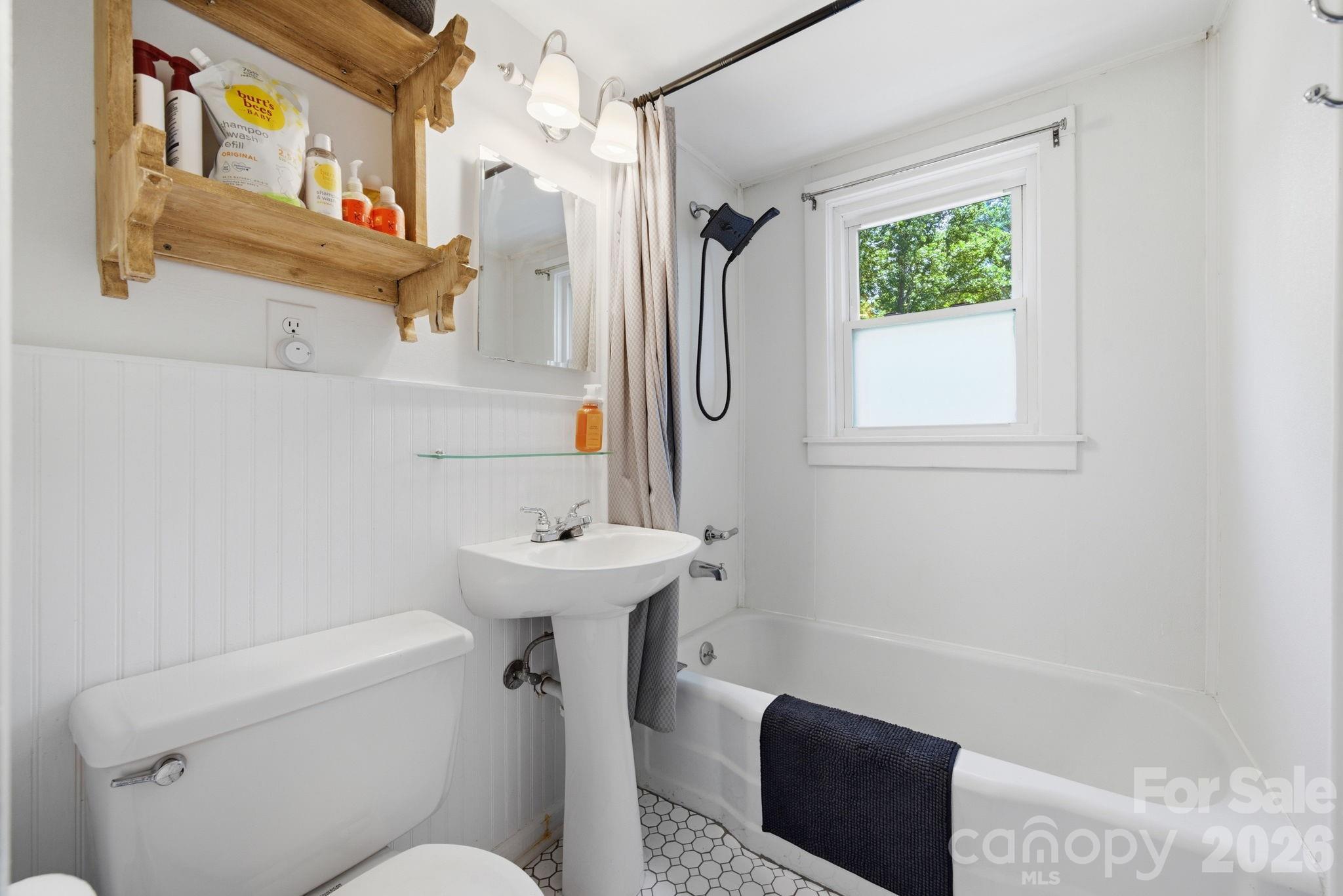 7131 Dorn Circle — Charlotte
