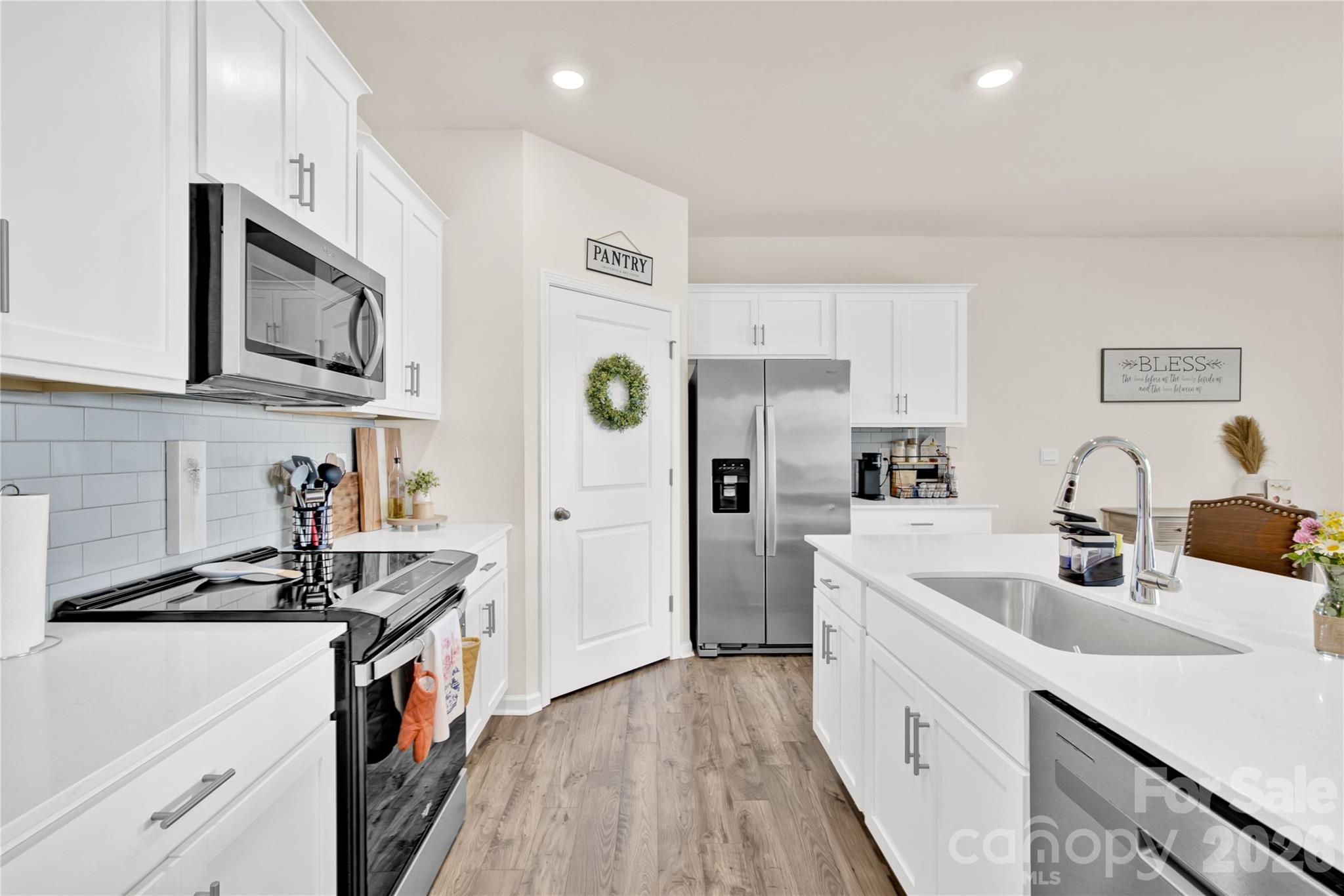 154 Old Home Road — Statesville