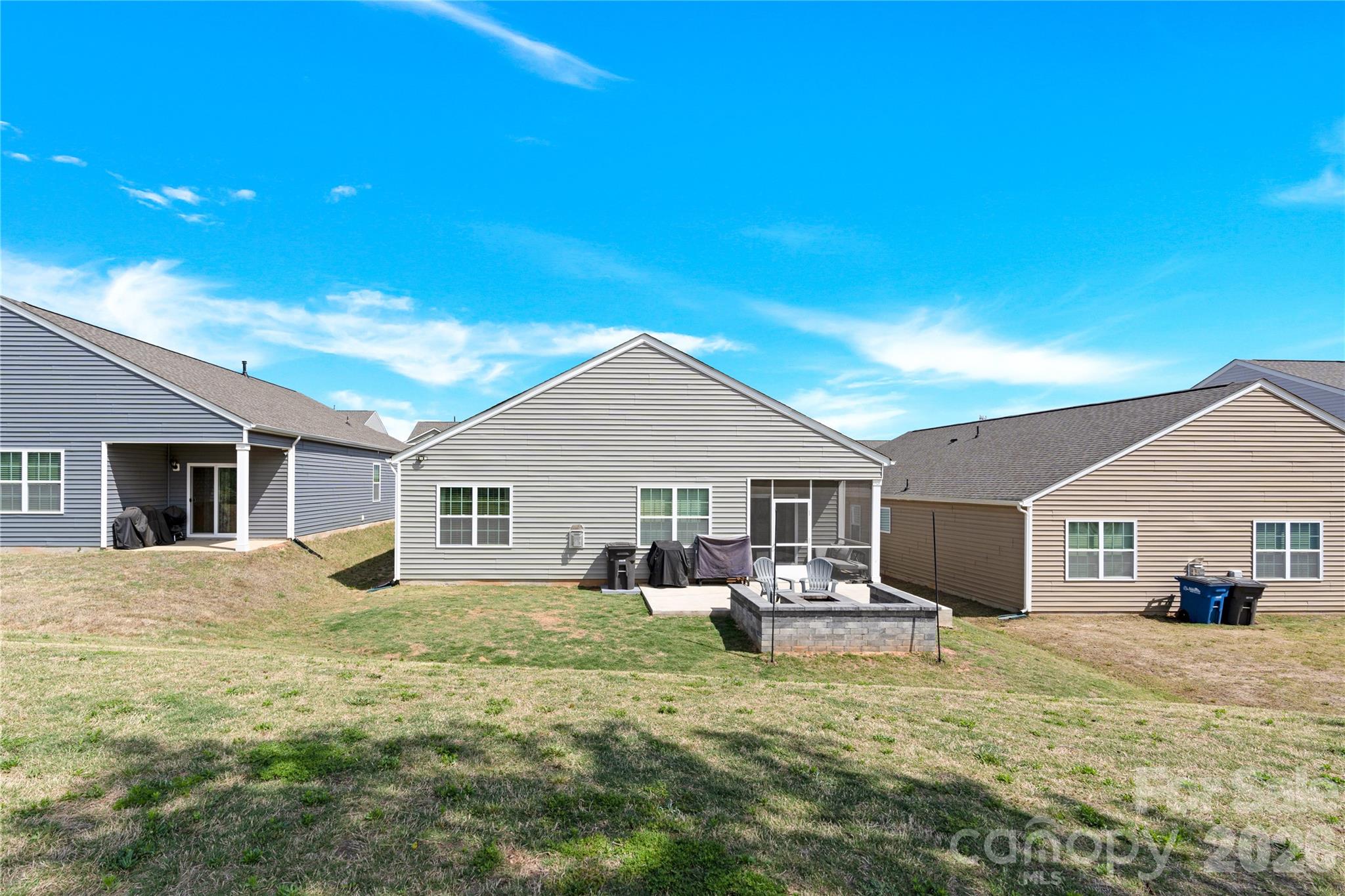 154 Old Home Road — Statesville