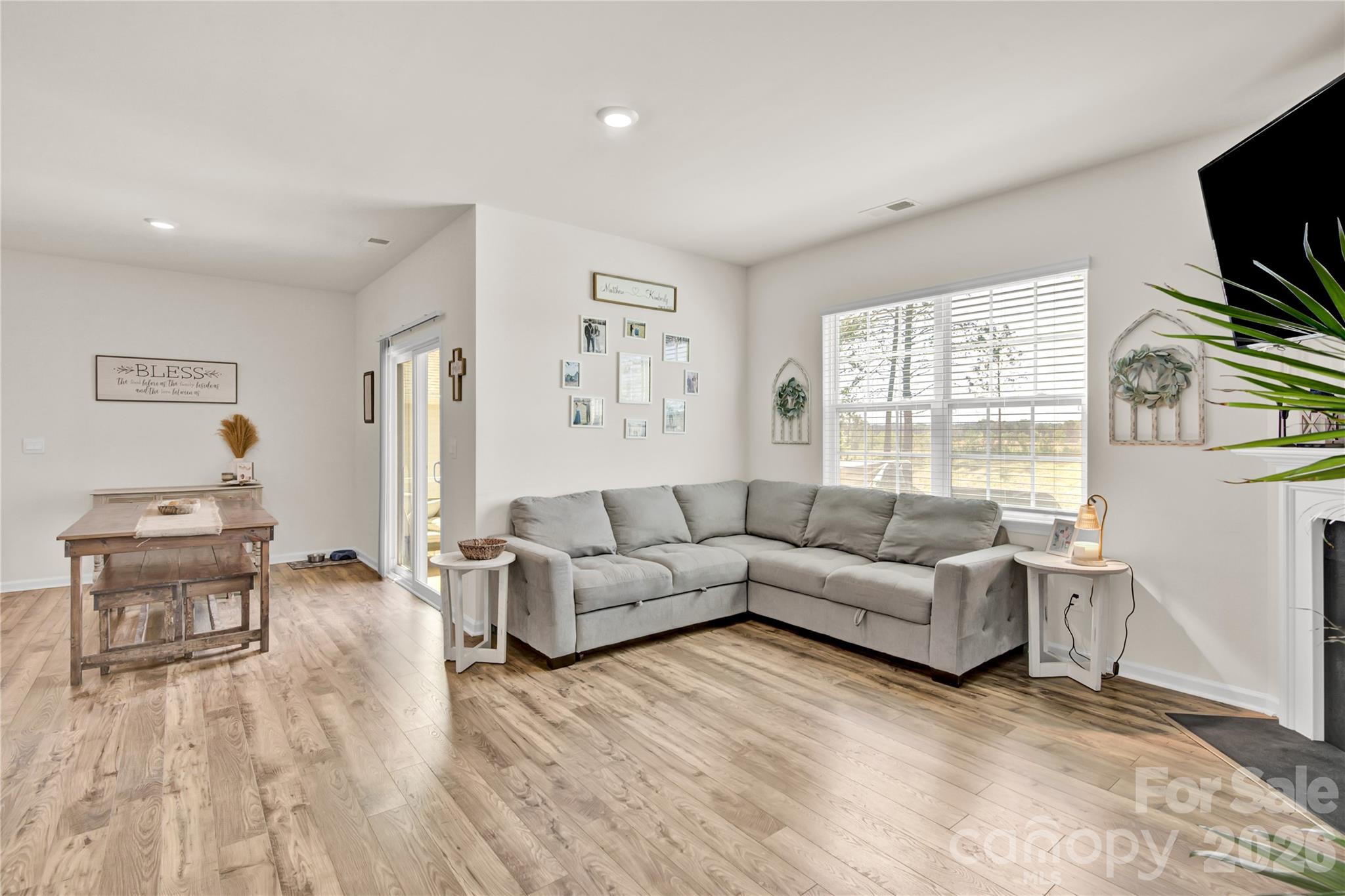 154 Old Home Road — Statesville