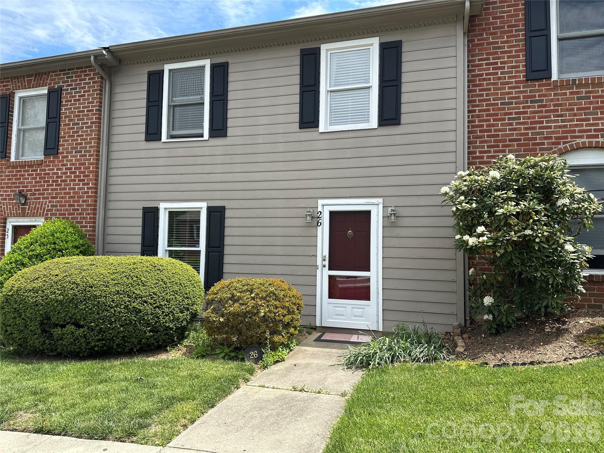 26 Sleepy Hollow Lane — Swannanoa