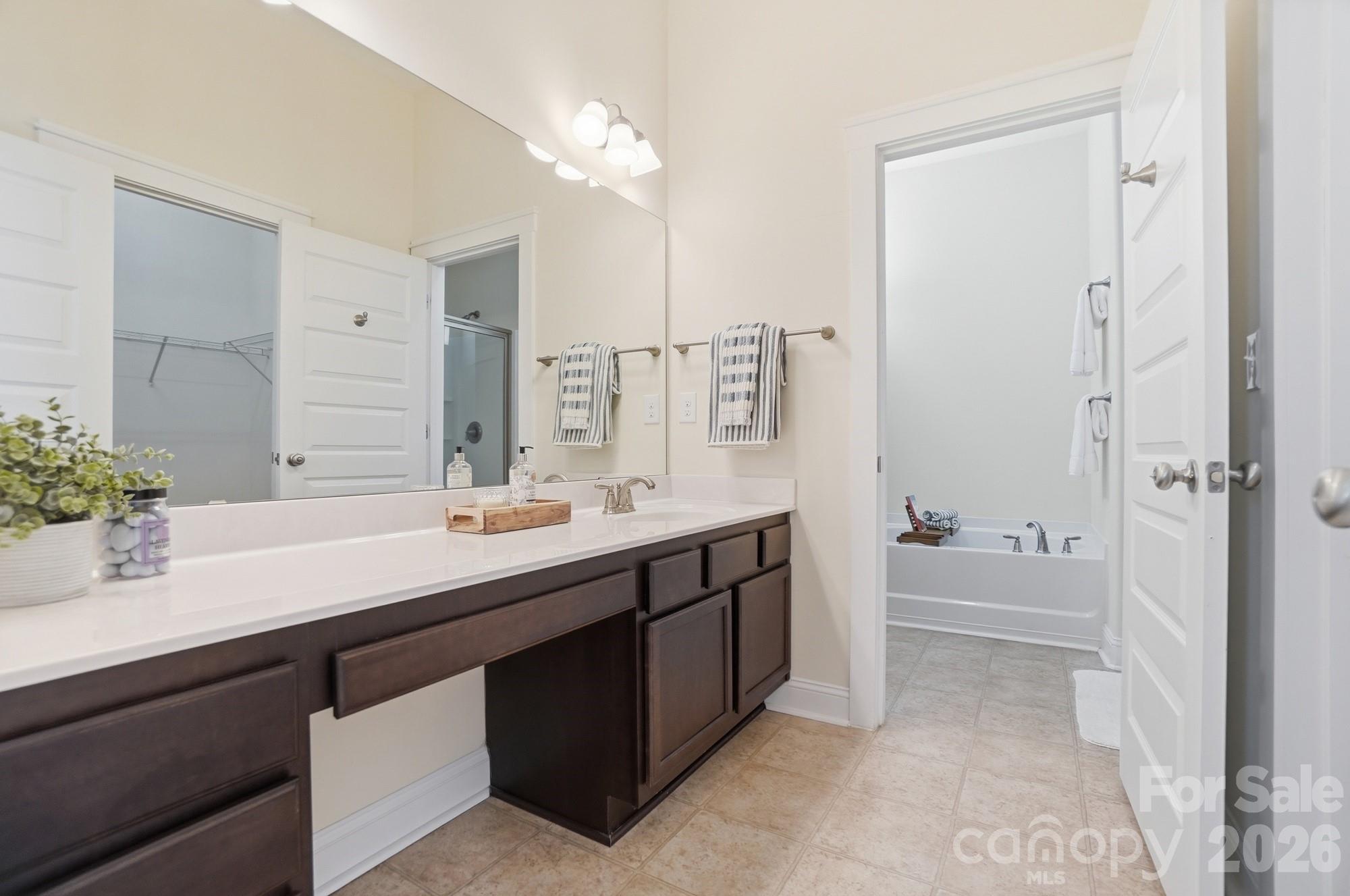 5936 Whitehawk Hill Road — Mint Hill
