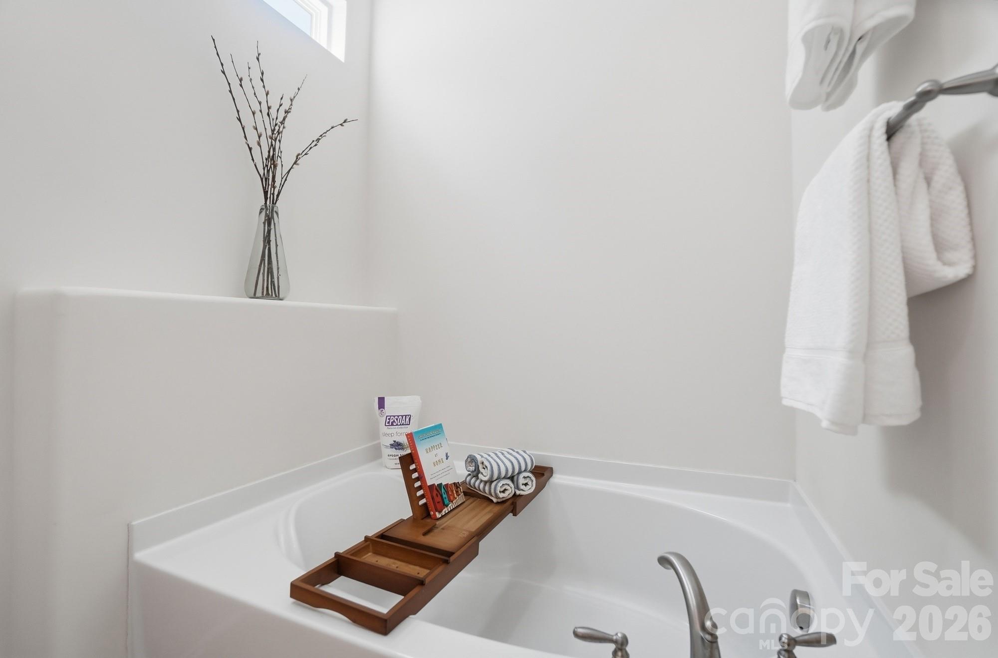 5936 Whitehawk Hill Road — Mint Hill