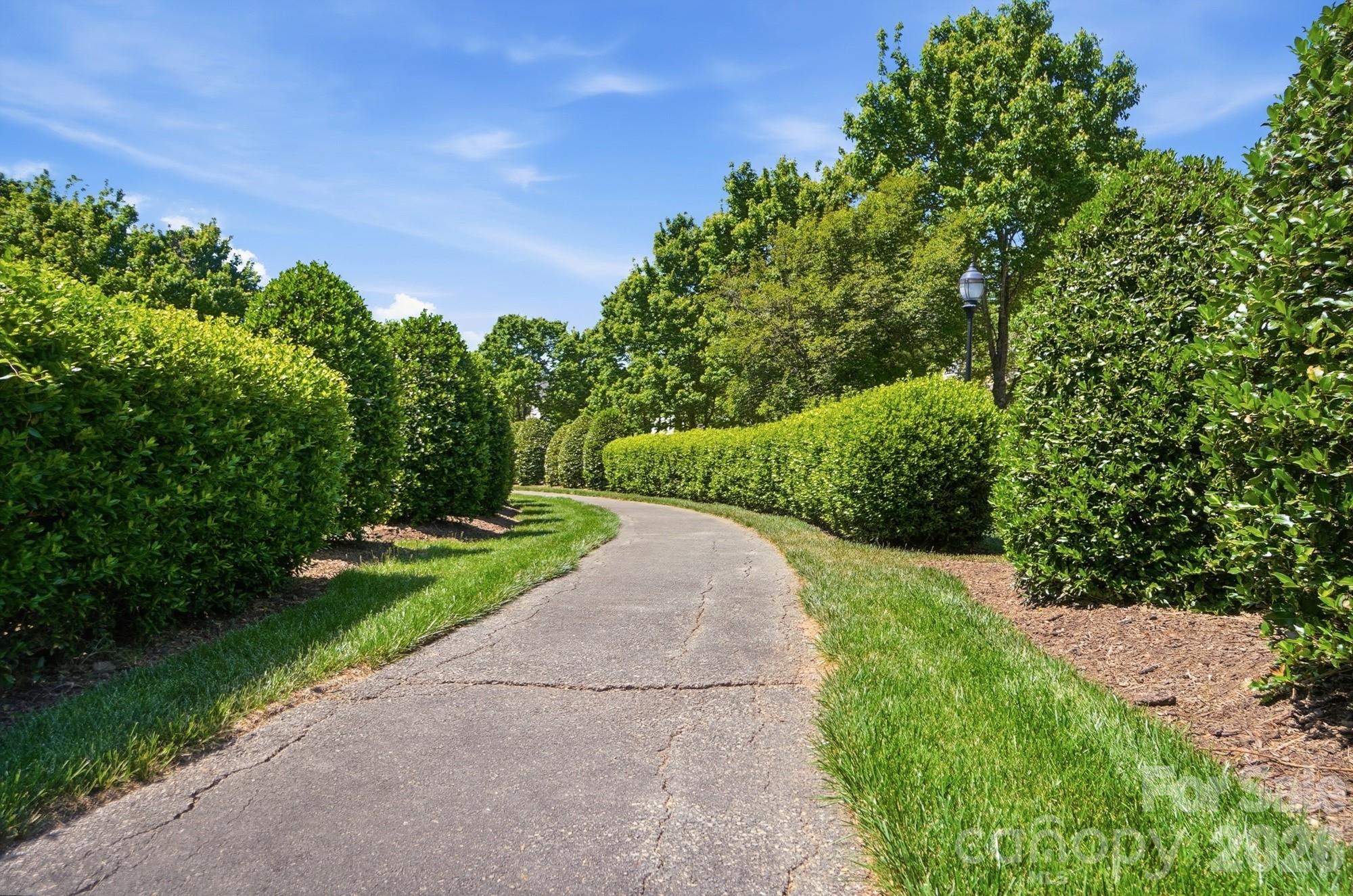 5936 Whitehawk Hill Road — Mint Hill